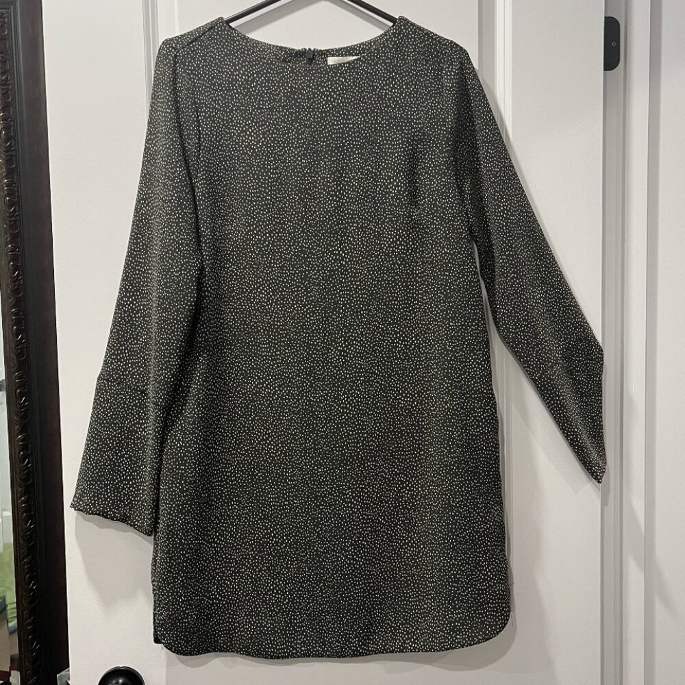 H&M Black & White Speckle Print Shift Dress ⚫️⚪️ — Effortless & Modern